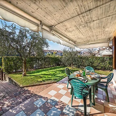 Lauri Apartment